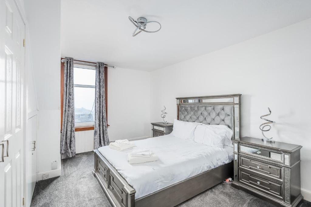 Claymore Apartment Broughty Ferry room 2
